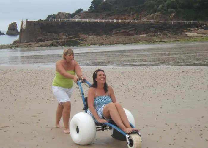 Maison Des Landes - Accessible Hotel